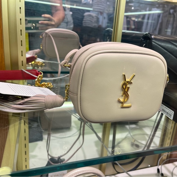 Saint Laurent Blogger Bag - Picture 16 of 17